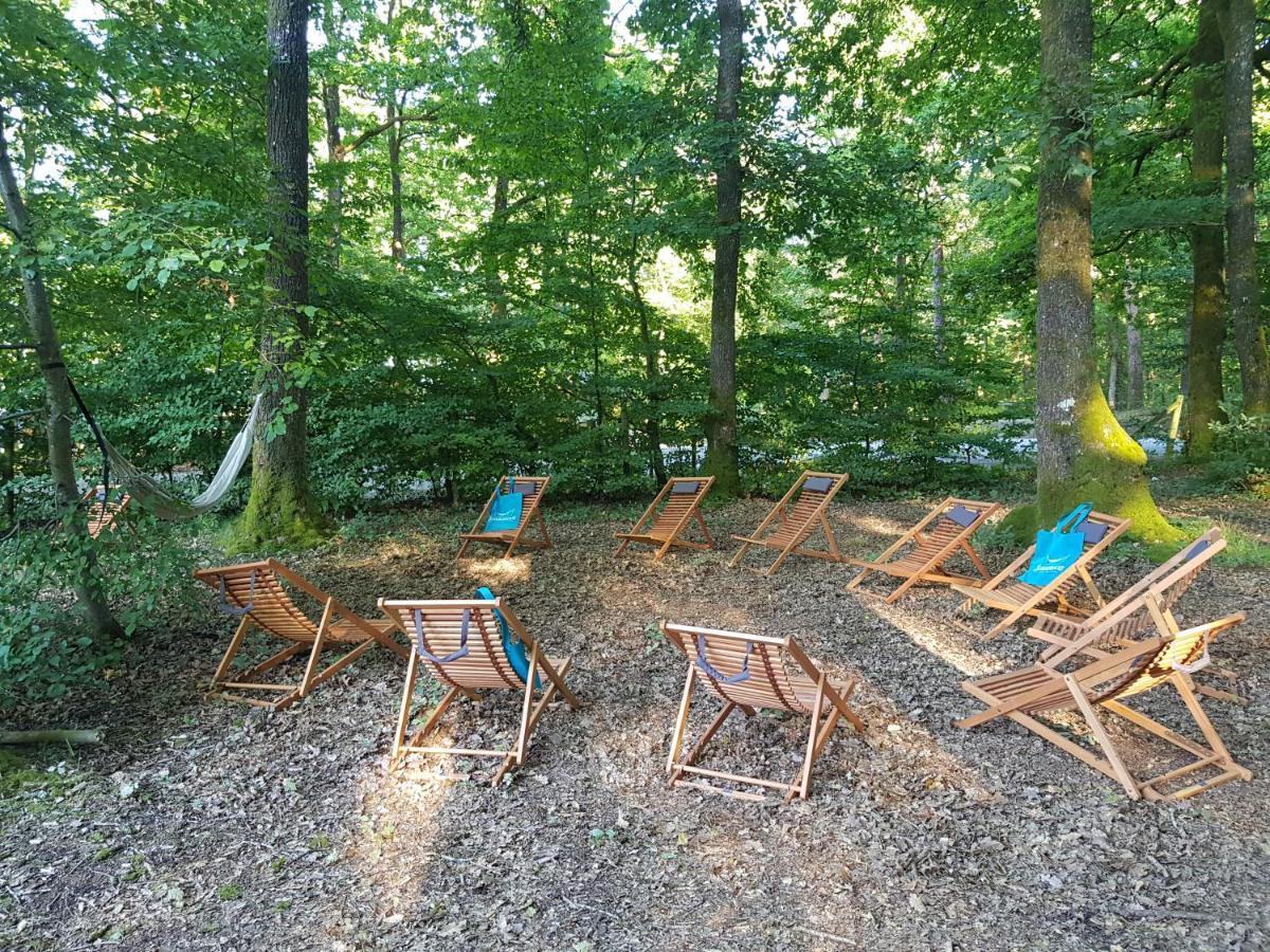 Camping De La Foret Seasonova Sillé-le-Guillaume Dış mekan fotoğraf